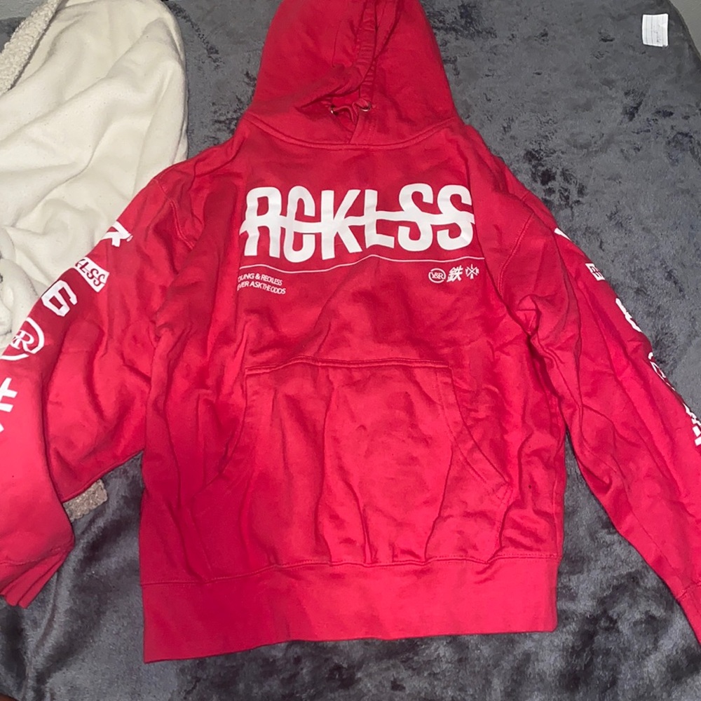 sweatshirt